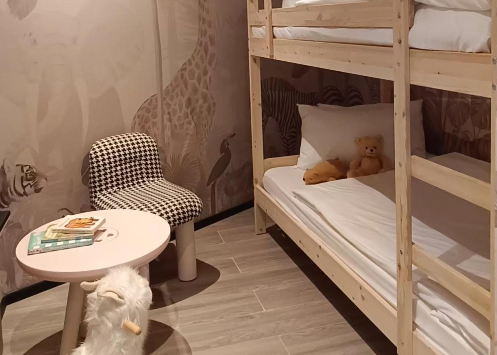Laya Resort Phuket Island Лаян Бийч Екстериор снимка